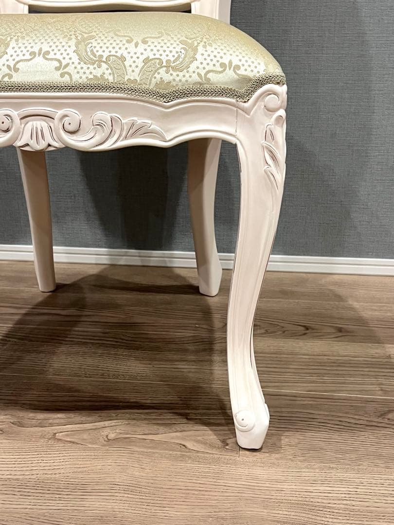 美品 ロココ調 猫脚 ダイニングチェア 姫系 アンティーク調 ホワイト 椅子