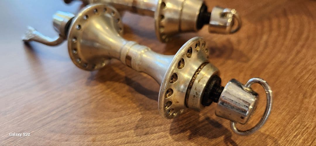 CAMPAGNOLOハブセット