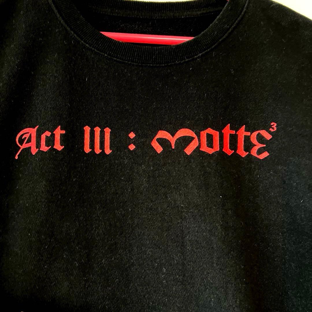 G_DRAGON <ACT III, M.O.T.T.E>トレーナー