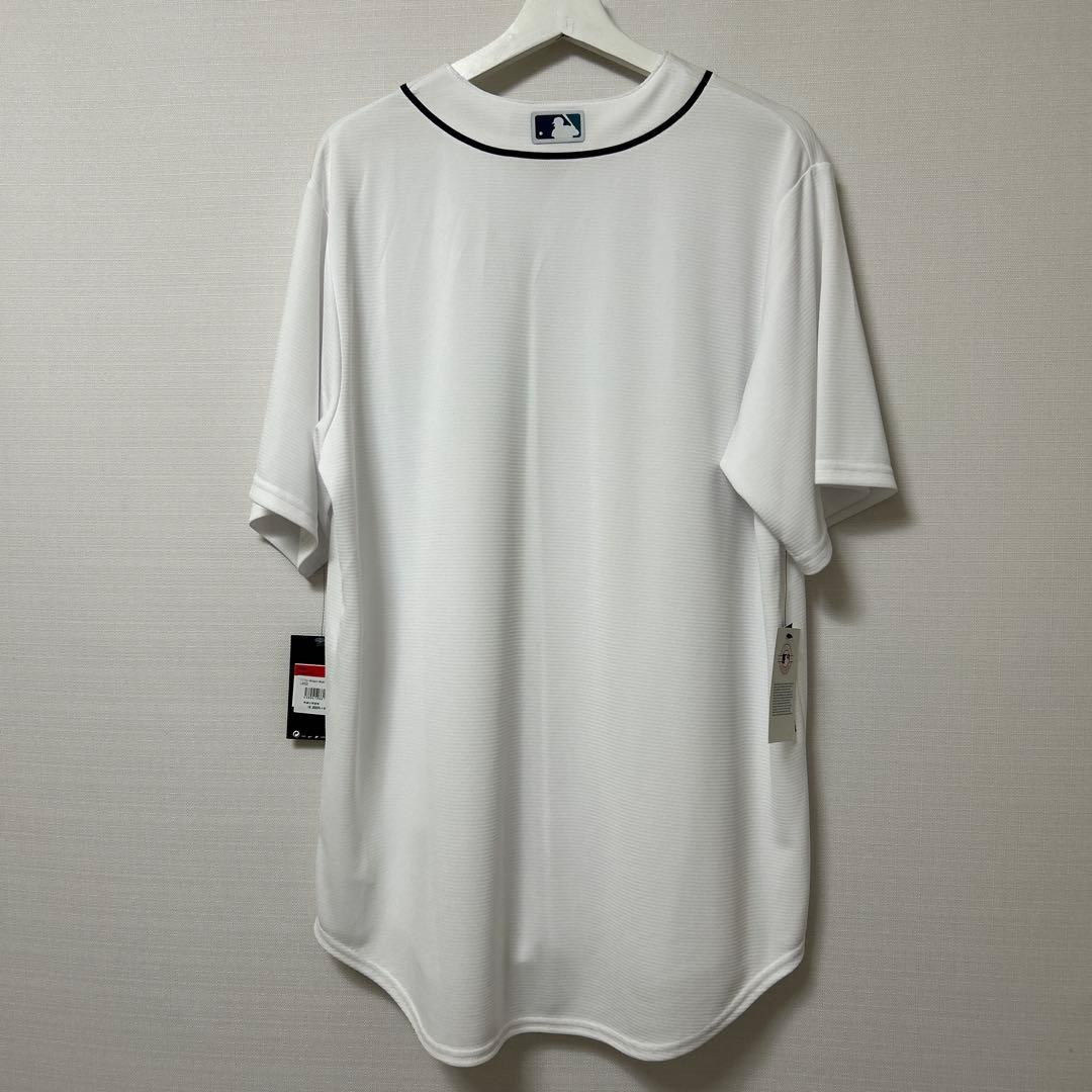 新品未使用タグ付き　 ナイキ製　シアトルマリナーズ　ユニフォーム