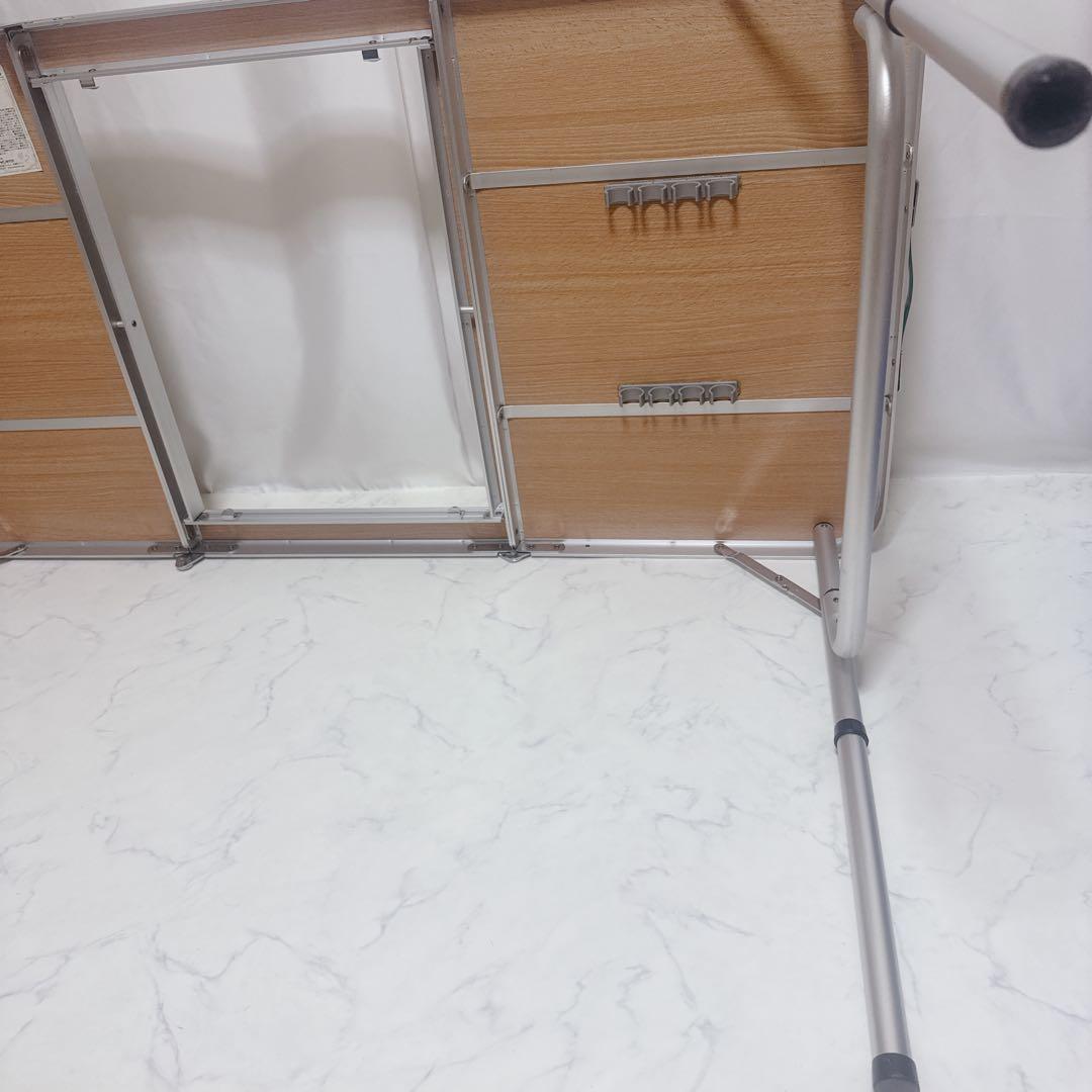 Coleman フォールディングテーブル　三折BBQテーブル コールマン