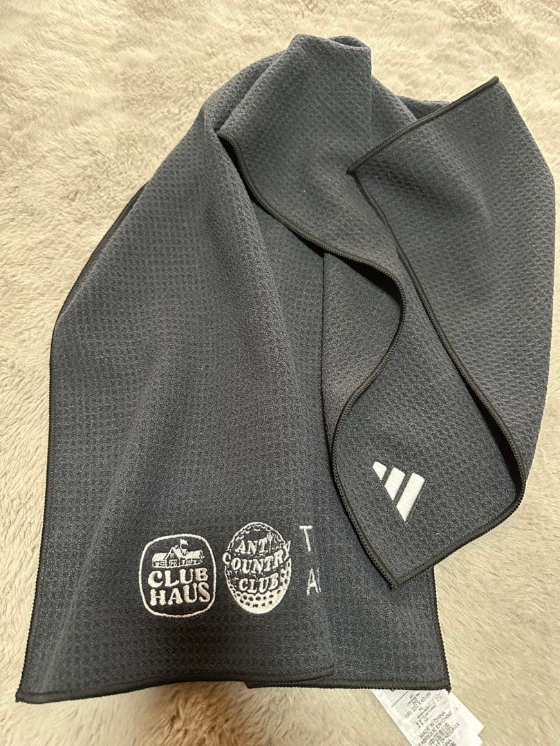 CLUBHAUS × anticountry club × adidasタオル