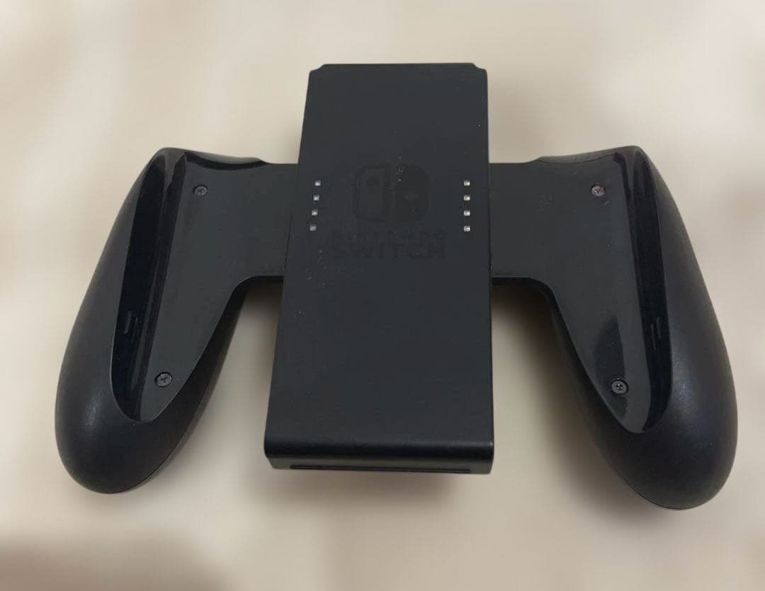 NINTENDO SWITCH 本体　付属品付き