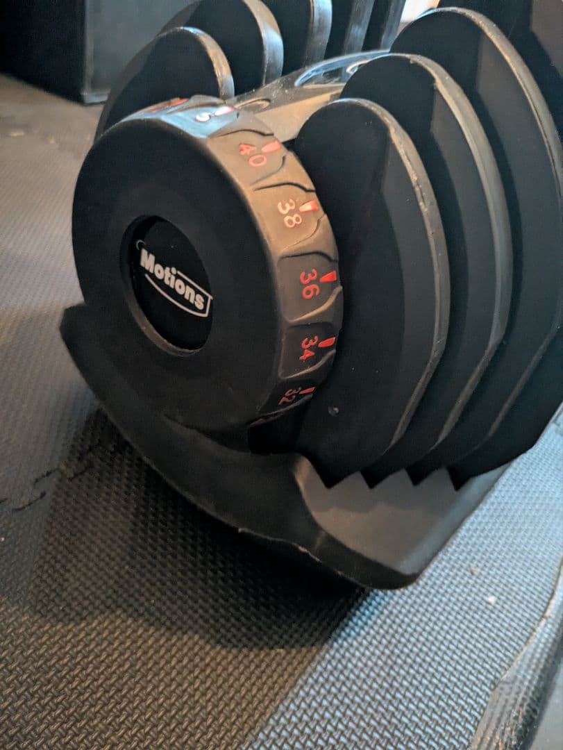【送料込み】Motions 可変式ダンベル 40kg ①