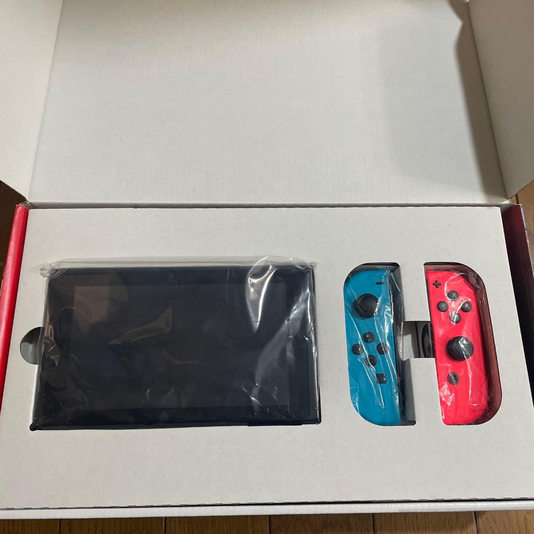 Nintendo Switch ネオンブルー・ネオンレッド 本体（付属品全て有）