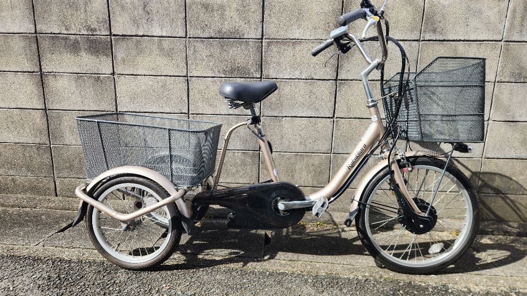 電動アシスト三輪車 シルバー メッシュバスケット付き　値下げしました。